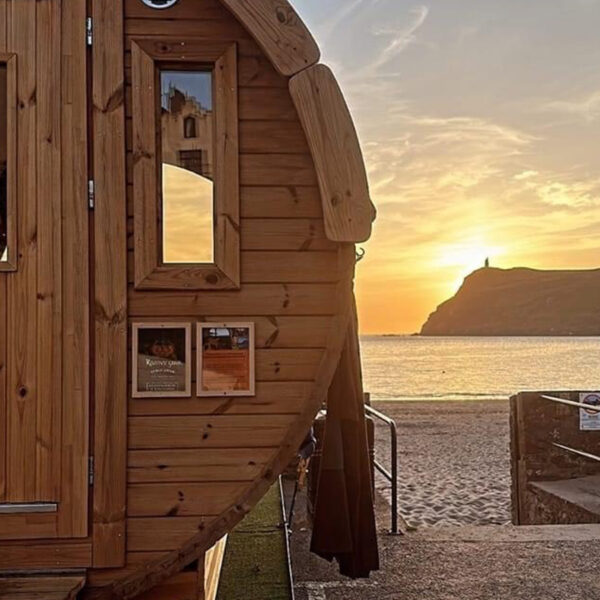 Sunset Nordic Hot & Cold Cycle Therapy Beach Experience, with hot soup and Noa bread.
