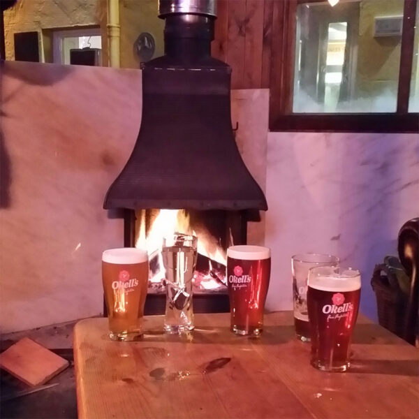 Step into Christmas Pub